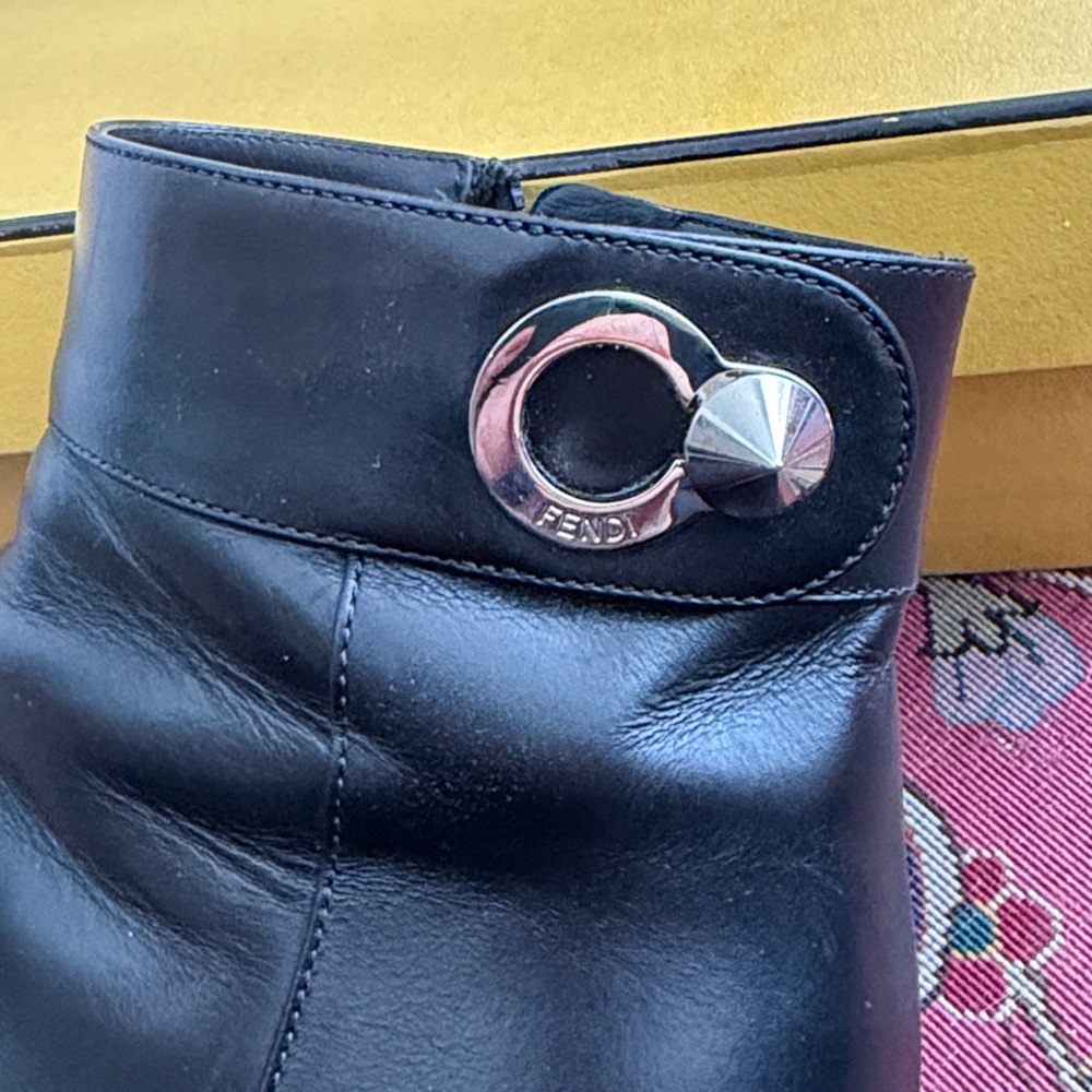 FENDI Black Women's Leather Ankle Boots - Picture 9 of 16
